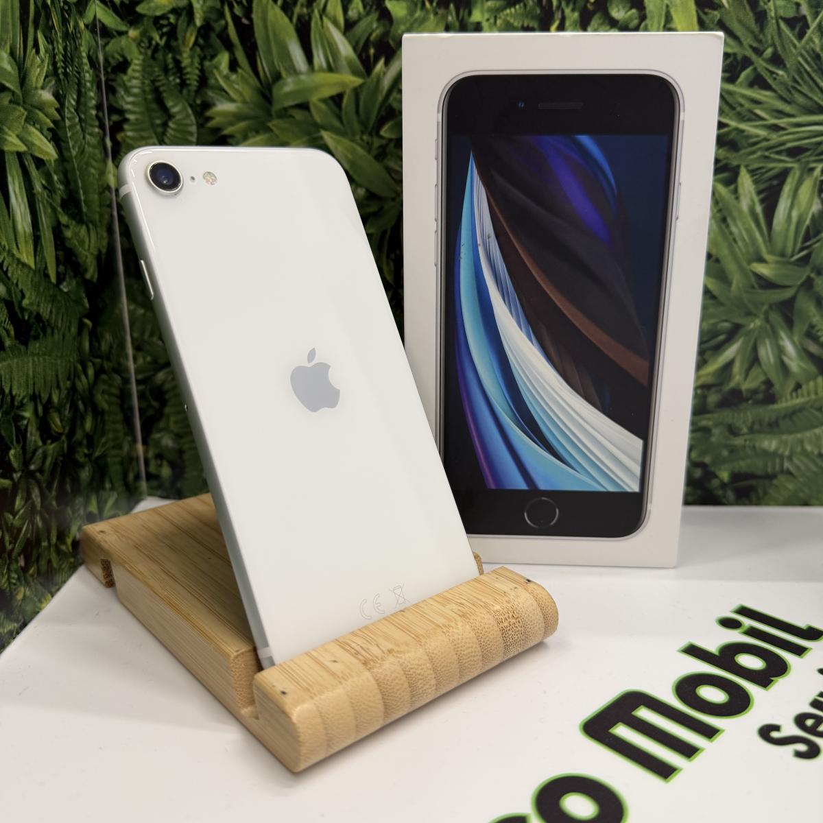 Apple iPhone SE (2020) Kártyafüggetlen 64 GB, 12 hó garancia, Átlagos