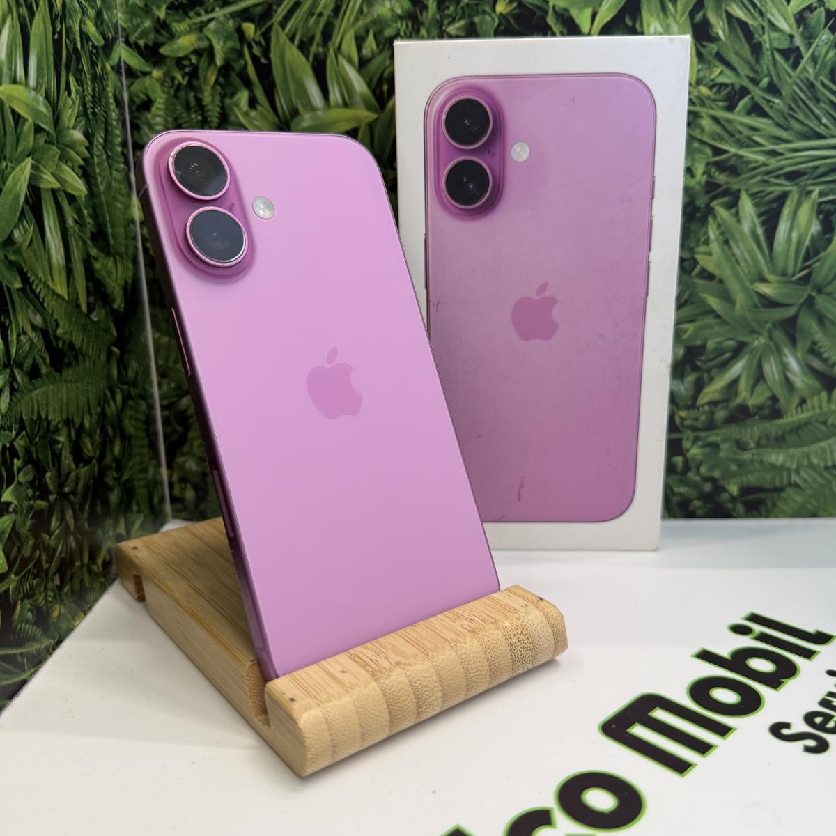 Apple iPhone 16 Kártyafüggetlen 128 GB, 12 hó garancia, Használt