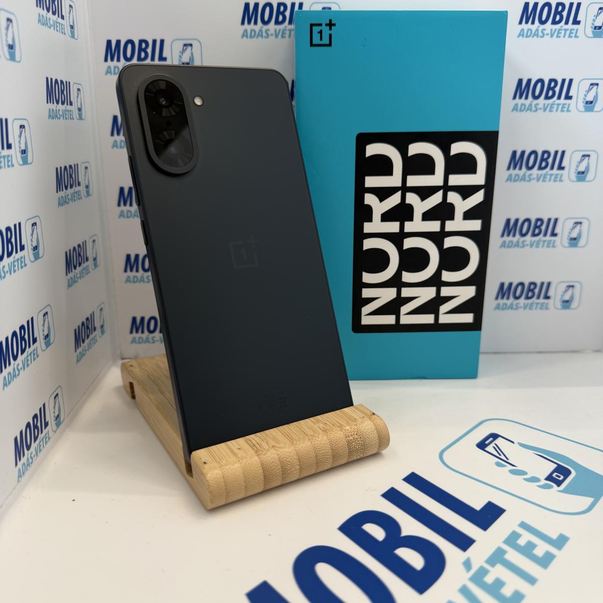 OnePlus Nord CE5 Kártyafüggetlen 128 GB, 12 hó garancia, Újszerű