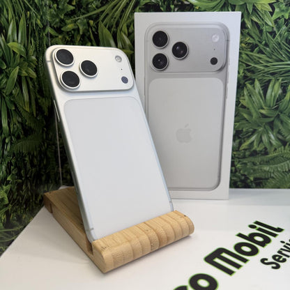 Apple iPhone 17 Pro Max Kártyafüggetlen 256 GB, 12 hó garancia, Újszerű