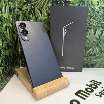 Samsung Galaxy S25 Edge Kártyafüggetlen 256 GB, 12 hó garancia, Újszerű