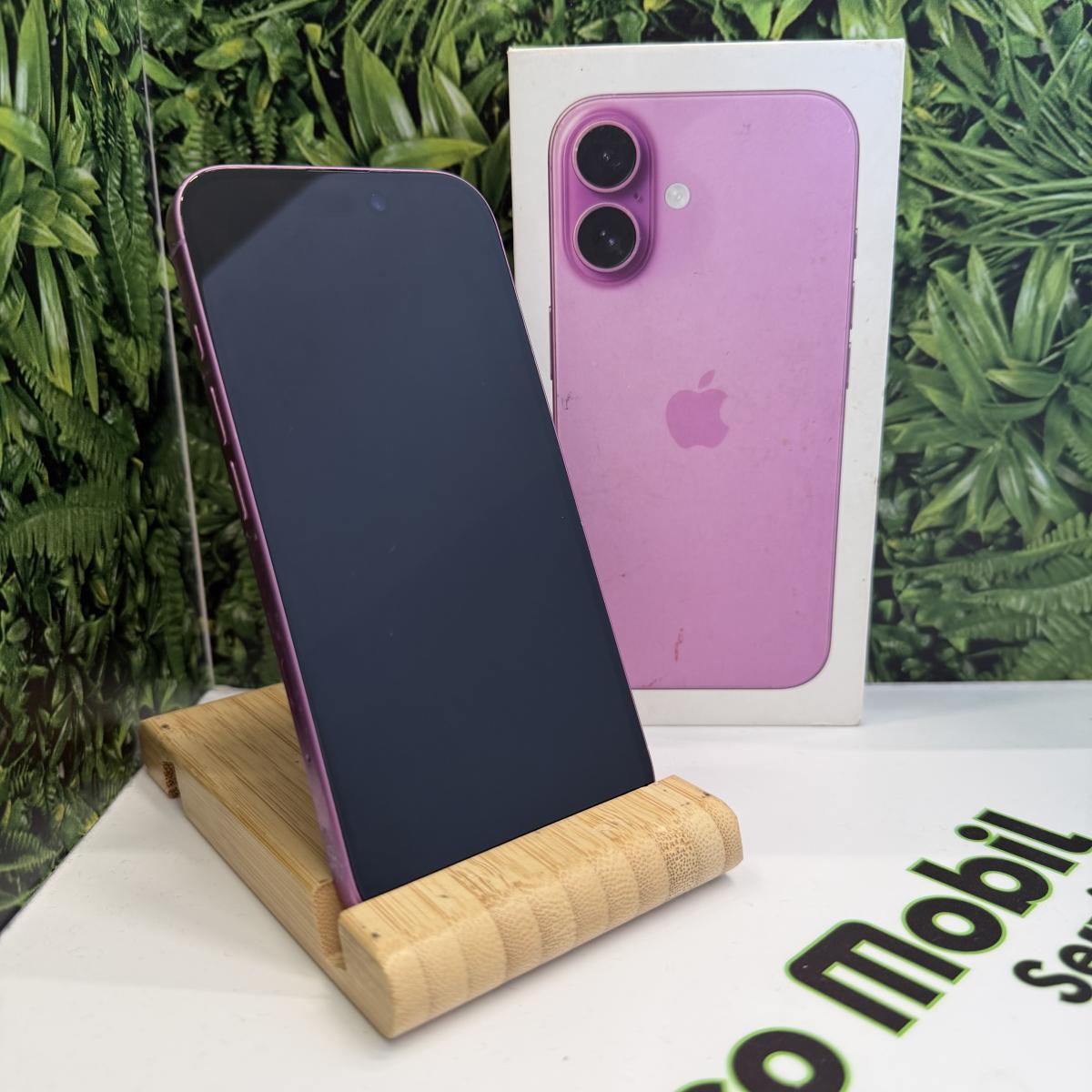 Apple iPhone 16 Kártyafüggetlen 128 GB, 12 hó garancia, Használt