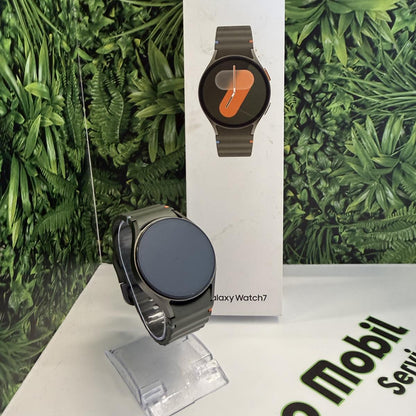 Samsung Galaxy Watch7 Kártyafüggetlen 32 GB, 12 hó garancia, Újszerű