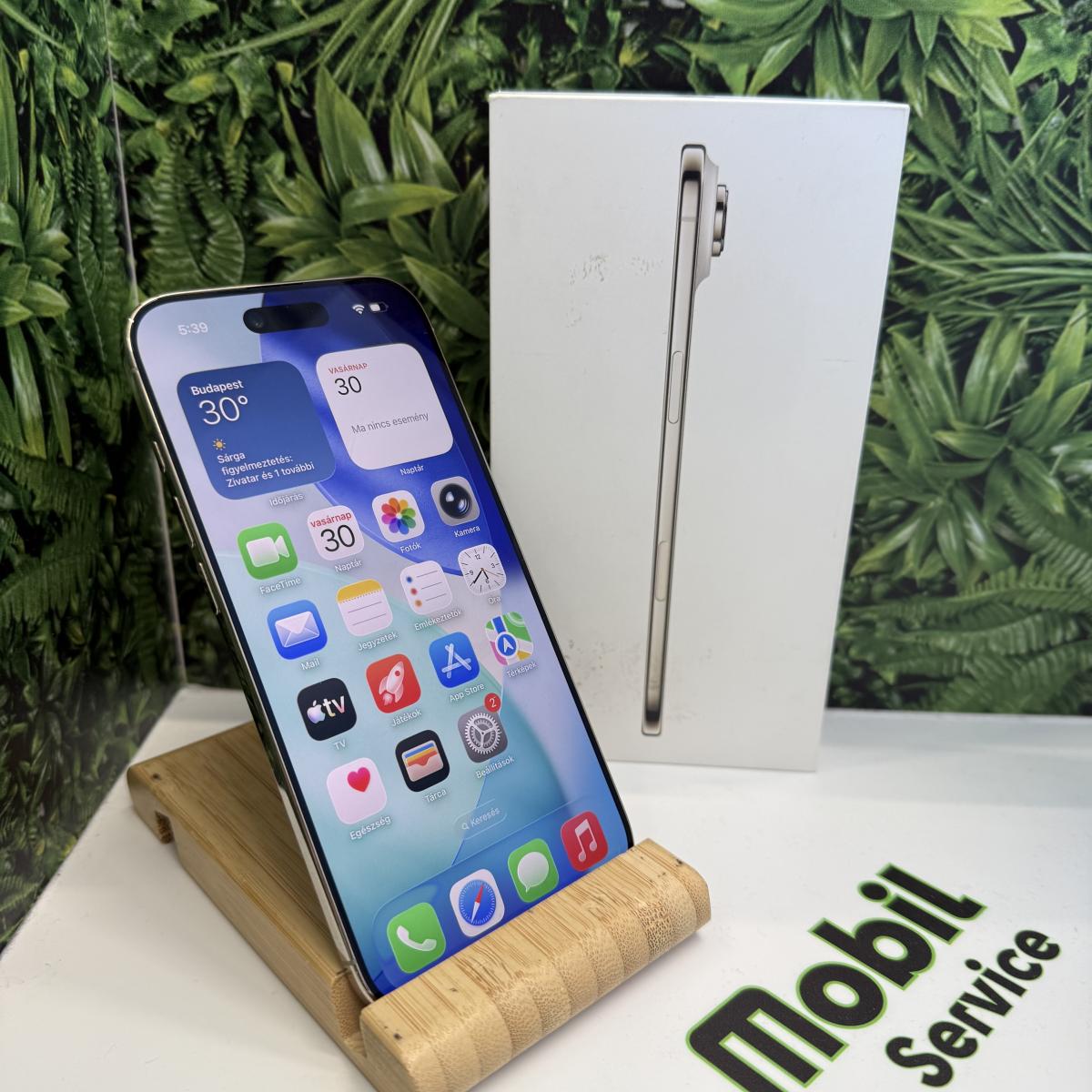 Apple iPhone Air Kártyafüggetlen 256 GB, 12 hó garancia, Átlagos