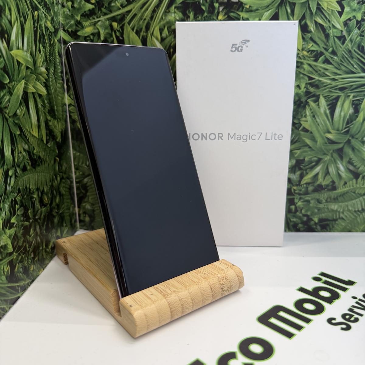 Honor Magic7 Lite Kártyafüggetlen 512 GB, 12 hó garancia, Újszerű
