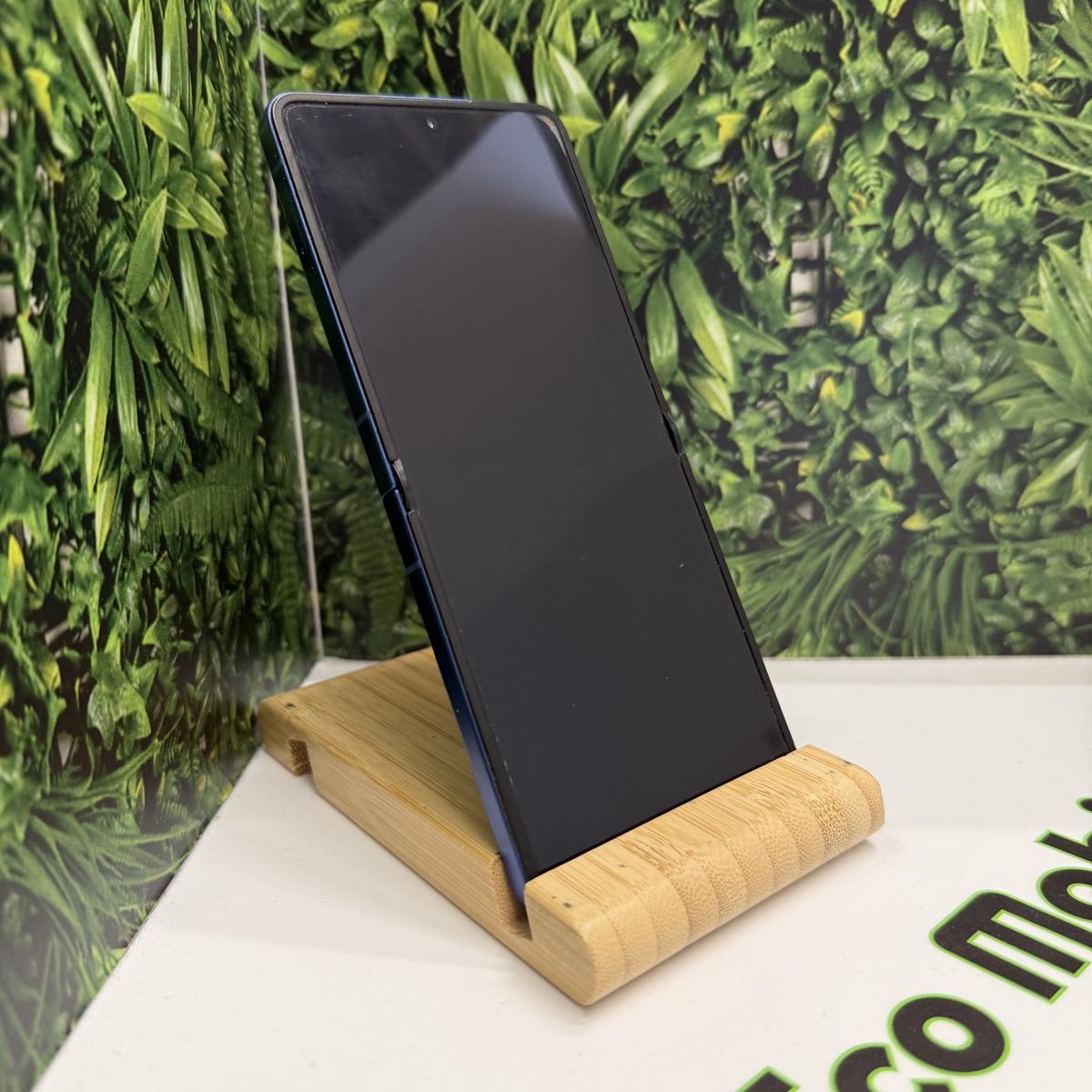 Samsung Galaxy Z Flip7 Kártyafüggetlen 512 GB, 12 hó garancia, Átlagos
