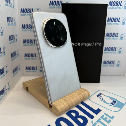 Honor Magic7 Pro 5G Kártyafüggetlen 512 GB, 12 hó garancia, Újszerű