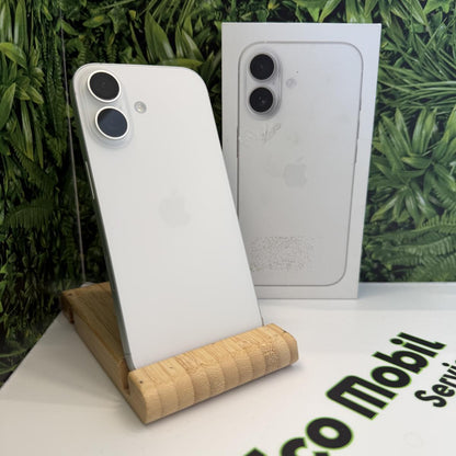 Apple iPhone 17 Kártyafüggetlen 256 GB, 12 hó garancia, Újszerű
