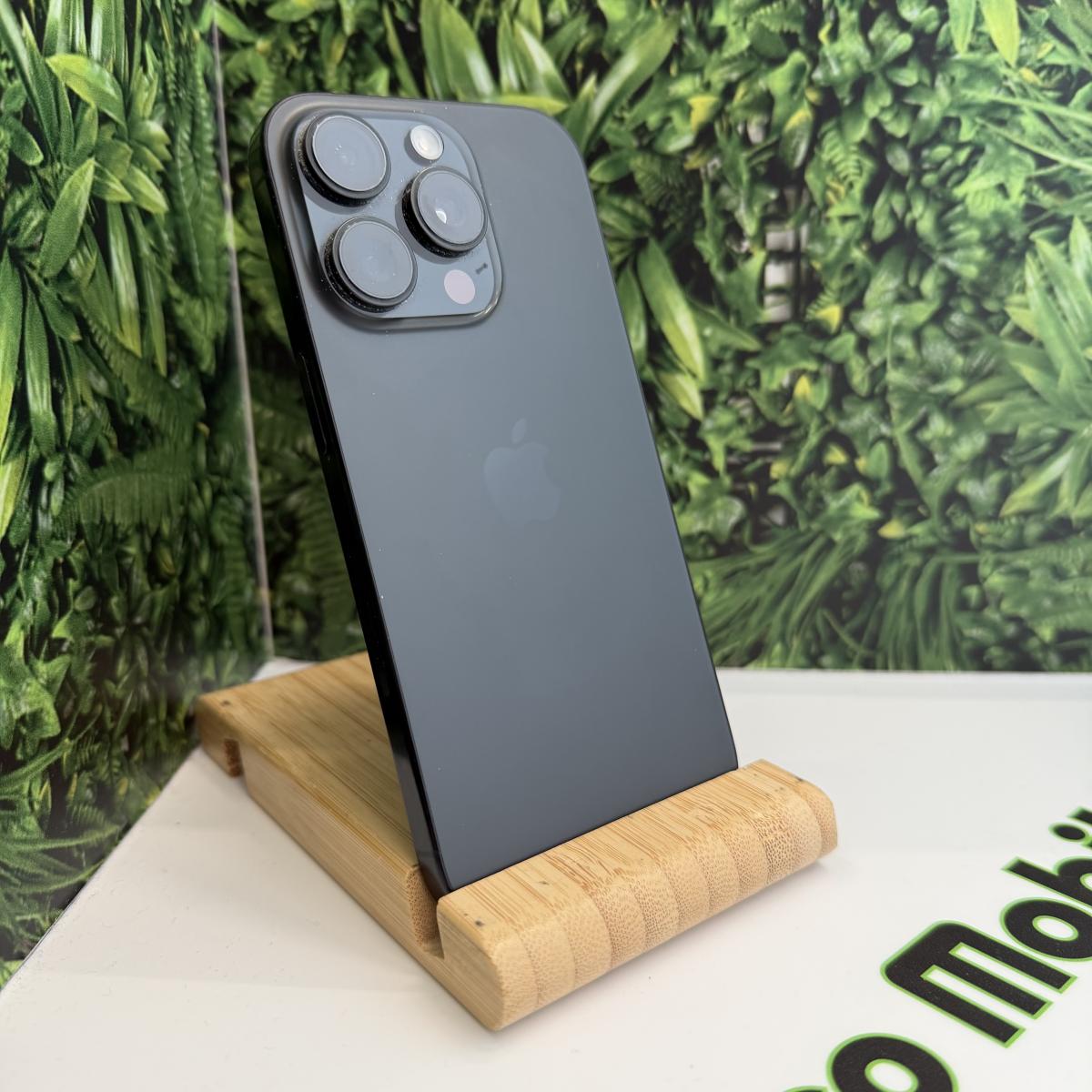 Apple iPhone 16 Pro Kártyafüggetlen 128 GB, 12 hó garancia, Újszerű