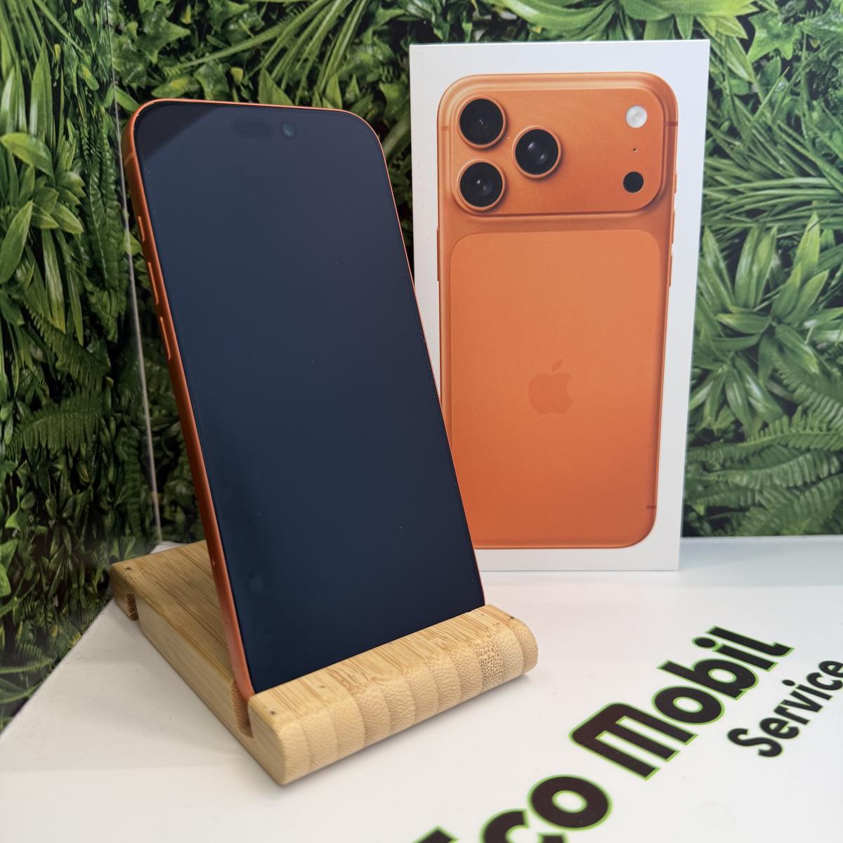 Apple iPhone 17 Pro Max Kártyafüggetlen 256 GB, 12 hó garancia, Újszerű