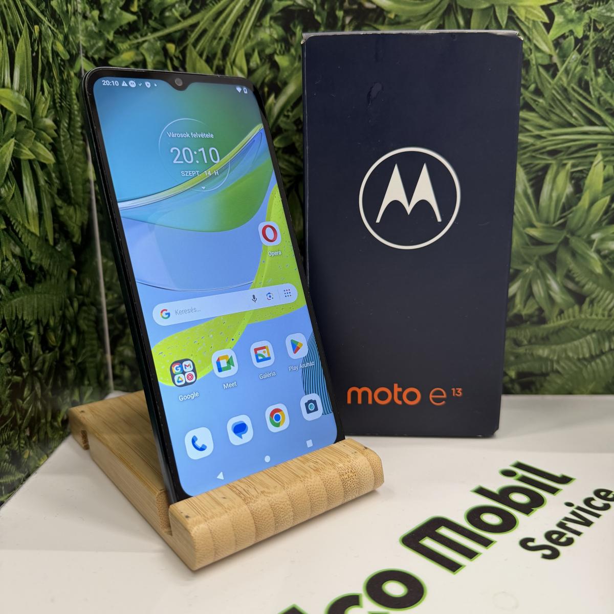 Motorola Moto E13 Kártyafüggetlen 64 GB, 12 hó garancia, Újszerű