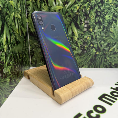 Samsung Galaxy A40 Kártyafüggetlen 64 GB, 12 hó garancia, Újszerű